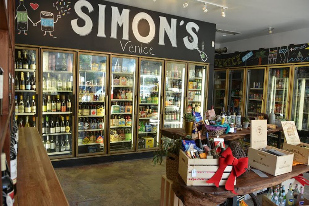 Simon's on Rose Ave Venice